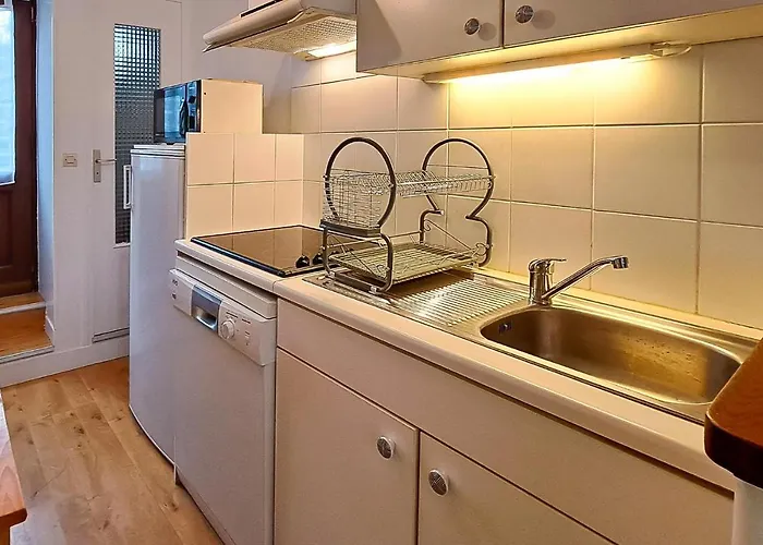 Appartamento Beautiful In Grandcamp-Maisy